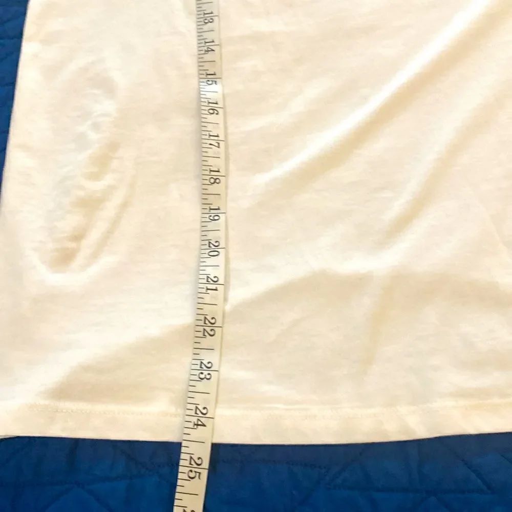 Puff eyelet sleeve loft top - Picture 7 of 8